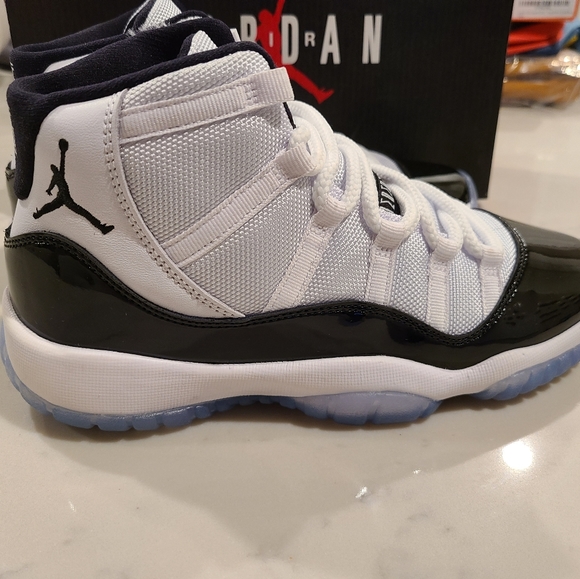 Jordan Concord 11 - Picture 7 of 11